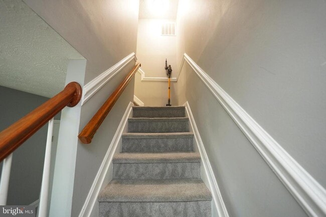 Building Photo - 4120 Lancaster Cir