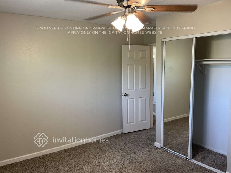 Building Photo - 2051 Kasten St