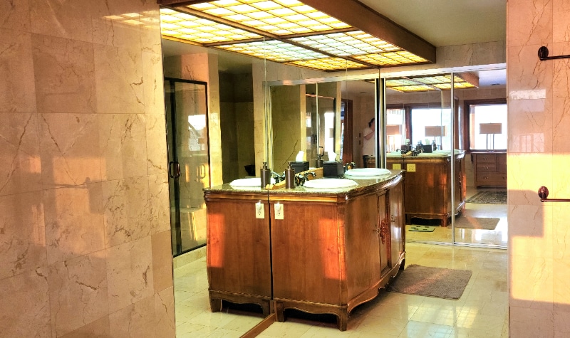 Building Photo - 1231 Chuckanut Dr