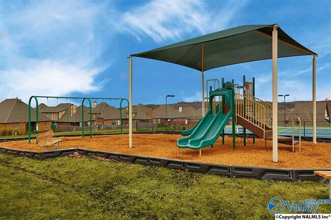 Building Photo - 325 Acorn Grove Ln SW