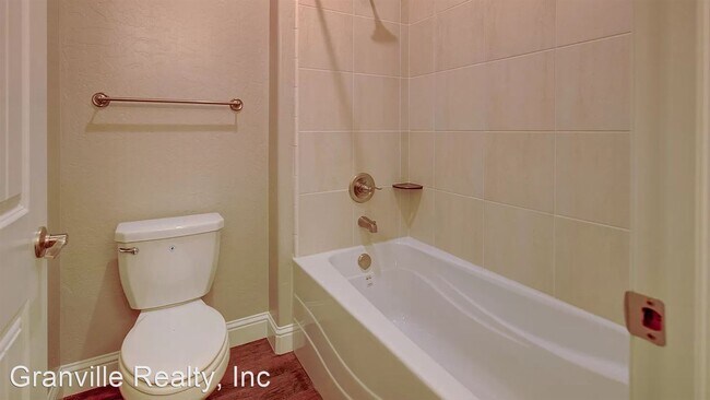 Building Photo - 4 br, 3 bath House - 1780 N. Hornet
