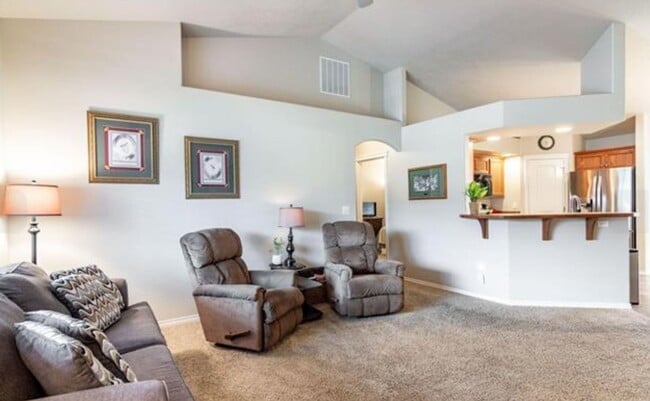 Building Photo - 3 Bed 2 Bath Nampa