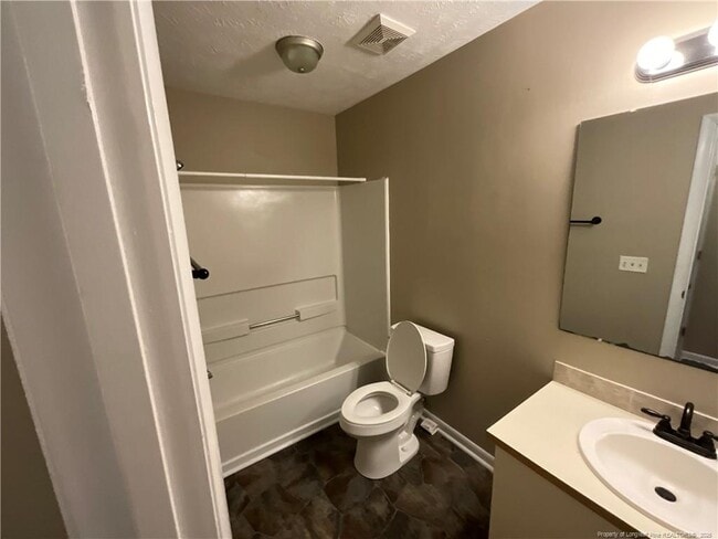 Building Photo - 1025 Wood Creek Dr