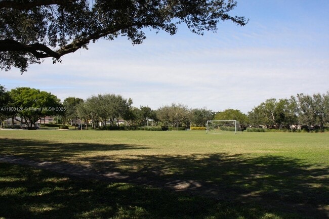Building Photo - 1084 Golden Cane Dr