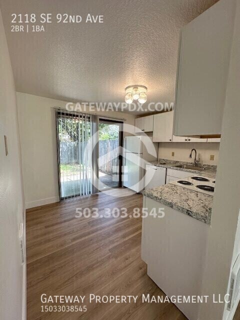 Building Photo - 2118 SE 92nd Ave