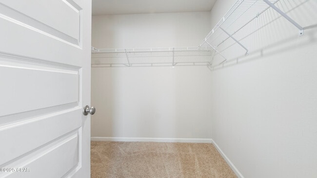 Building Photo - 4028 Silver Spur Rd