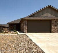 Building Photo - 5534 Kemper St