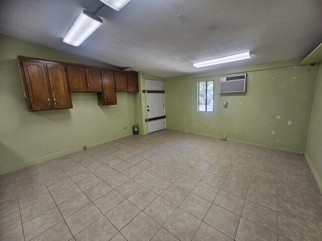 Building Photo - Jamestown Commercial Space
