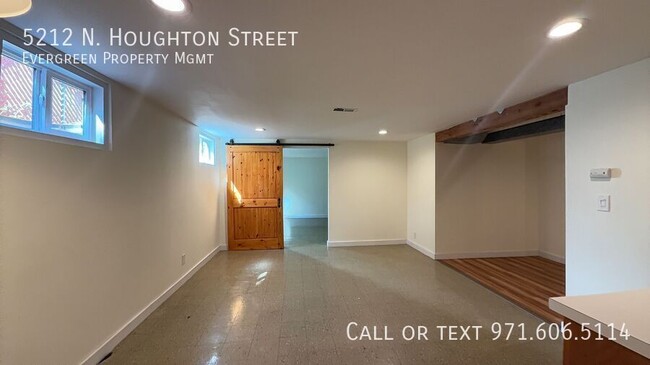 Building Photo - 5212 N Houghton St