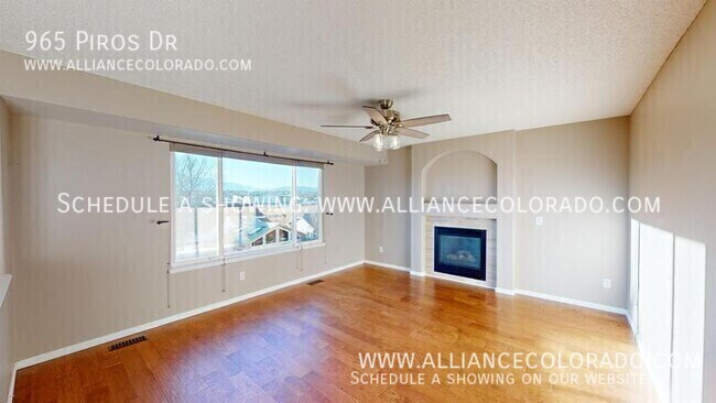 Building Photo - 965 Piros Dr
