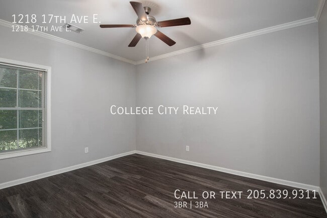 Building Photo - 1218 17th Ave E