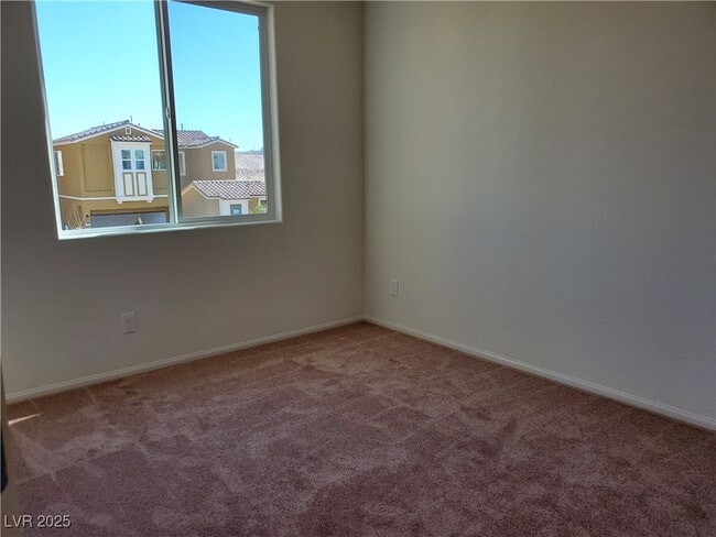 Building Photo - 2713 Holmes Creek Ct