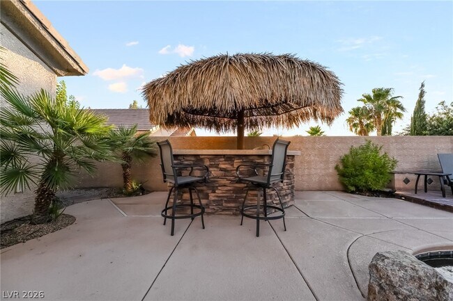 Building Photo - 2676 Lochleven Way