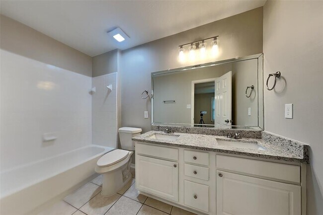 Building Photo - 18502 Blanca Springs Court