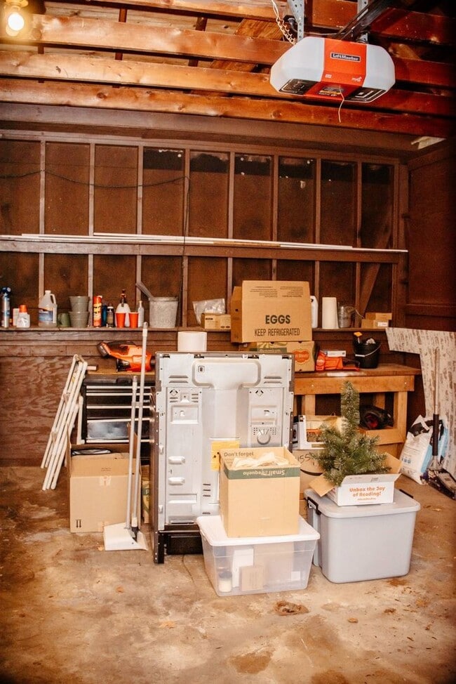 Building Photo - 130 N Grant St