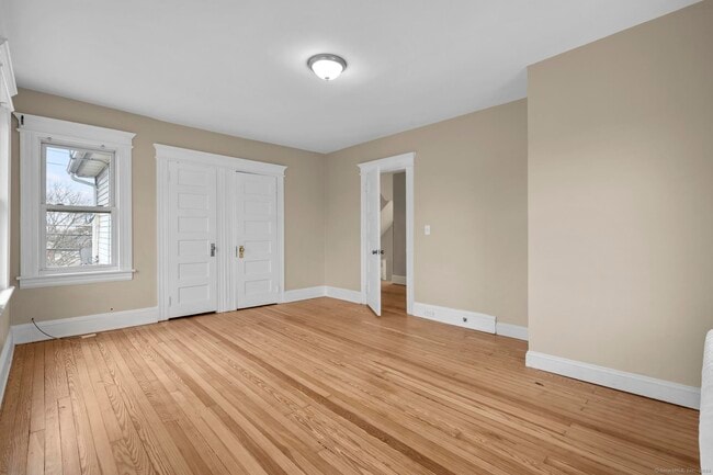 Building Photo - 26 Woodmont Ave