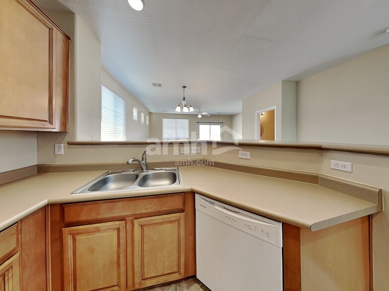 Building Photo - 14906 N 174th Ln