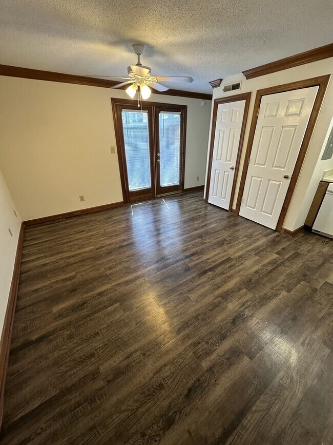Building Photo - 3530-101 Ivy Commons Drive