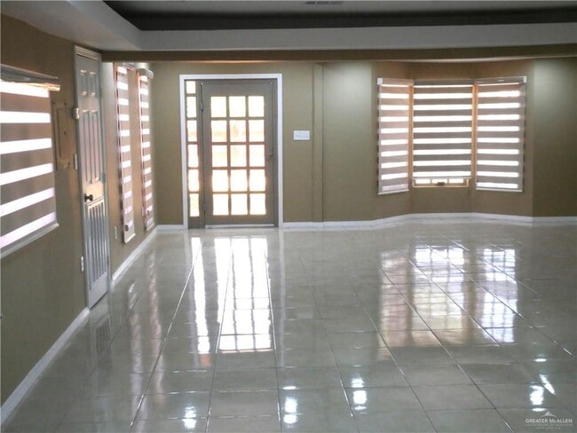 Building Photo - 31 Tamaulipas St