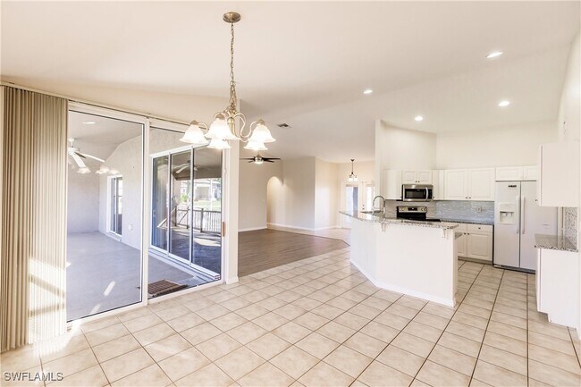Building Photo - 1156 SW 44th Terrace