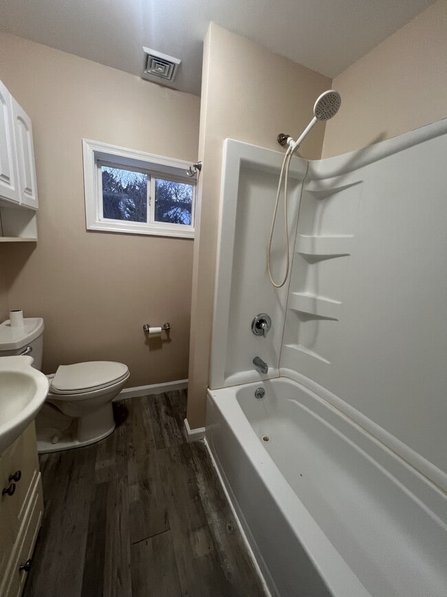 Building Photo - 90 NJ-50