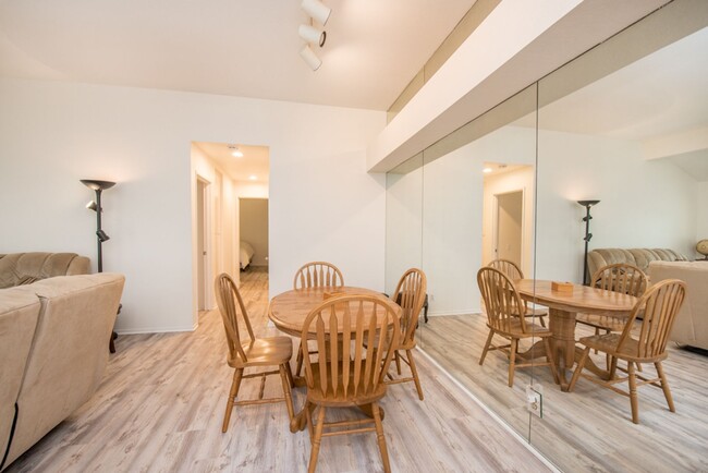 Building Photo - Corsica Villas: Upper 2 Bedroom 1 Bath Condo