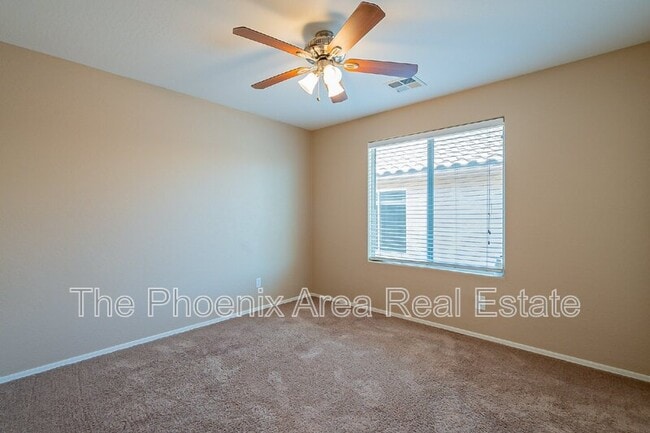 Building Photo - 44299 W Oster Dr