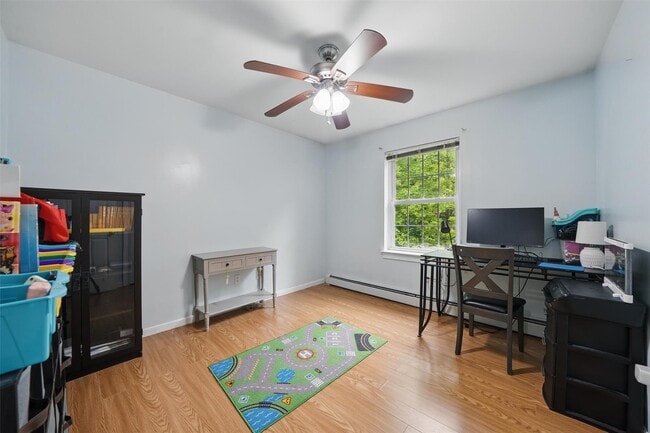 Building Photo - 2067 NY-211