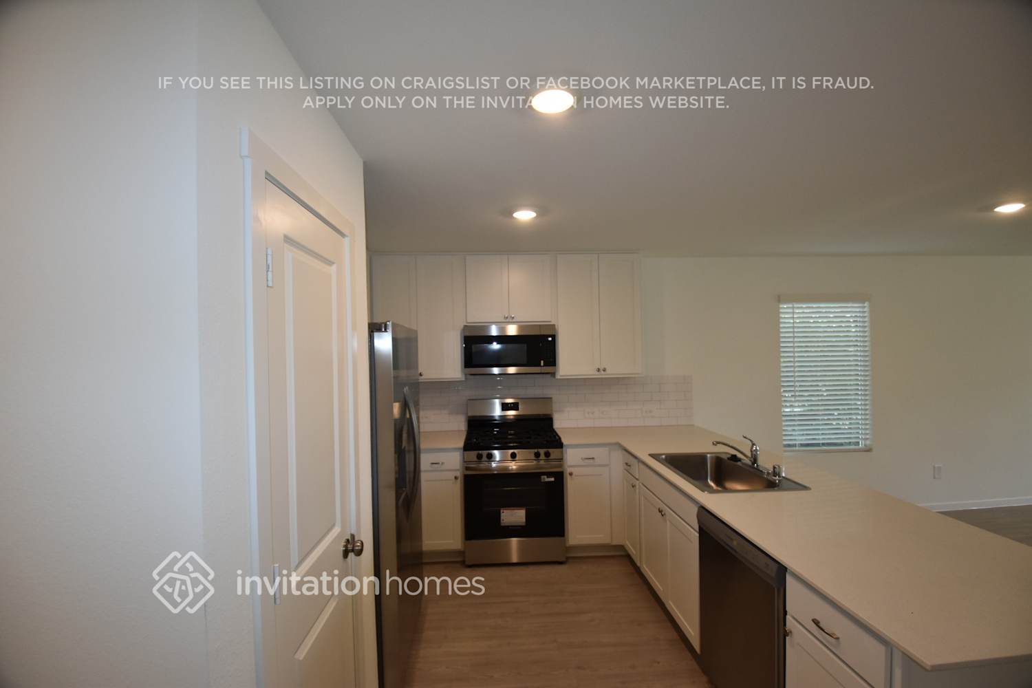 Building Photo - 5101 Hidden Treasure Ln