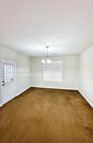 Building Photo - 7688 Creekside Ln