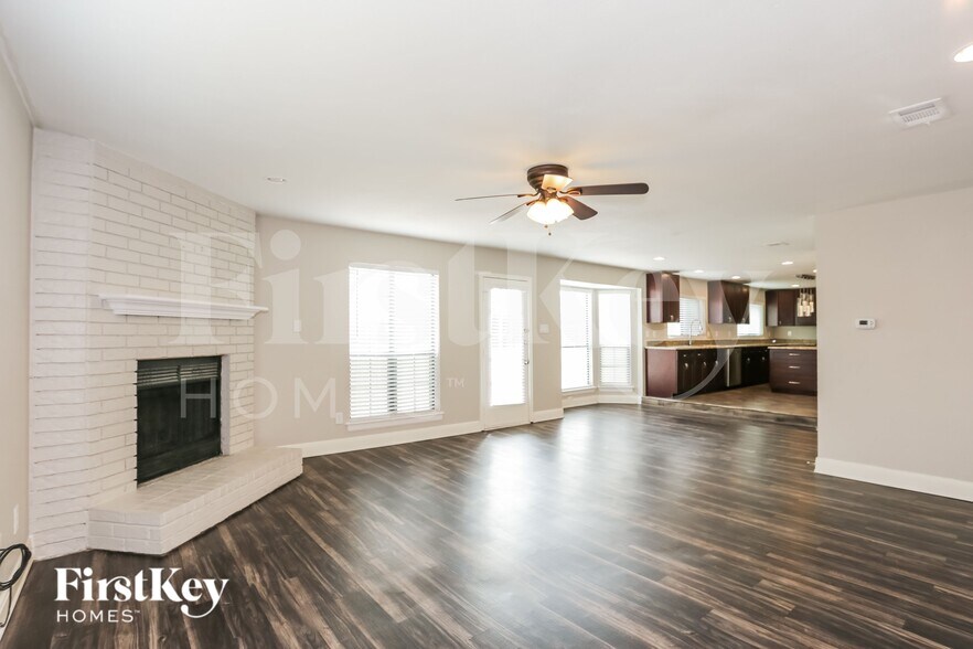Building Photo - 2345 Kildeer Trail