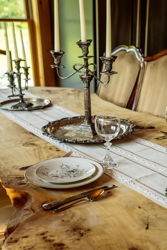 Building Photo - 7223 Ferry Rd