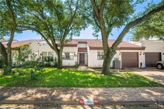 Building Photo - 24 Shasta Ave