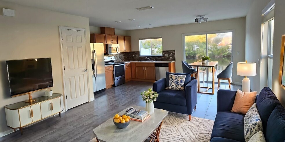 Building Photo - 177 Islander Dr