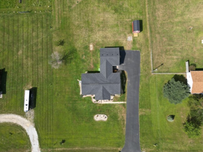 Building Photo - 5175 County Rd 162 S