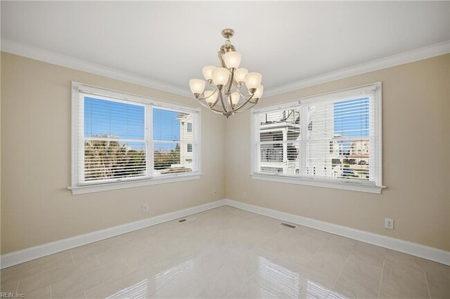 Building Photo - 508 Virginia Dare Dr