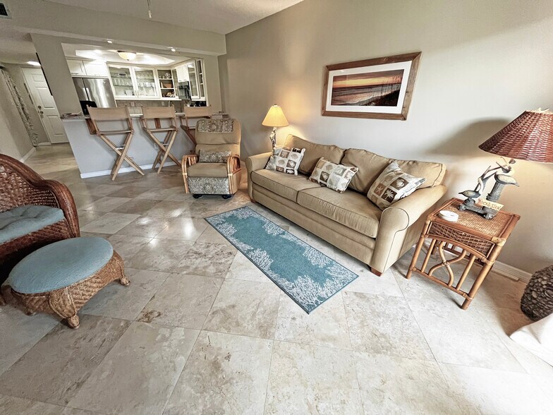 Building Photo - 7175 A1A S