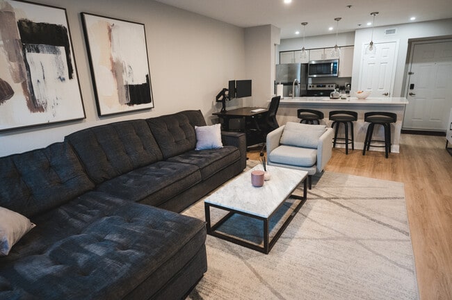 Building Photo - 3309 Wyndham Cir