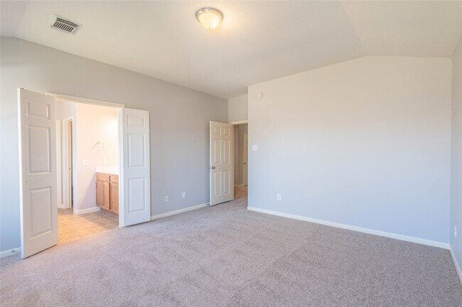 Building Photo - 20926 Hamlet Ridge Ln