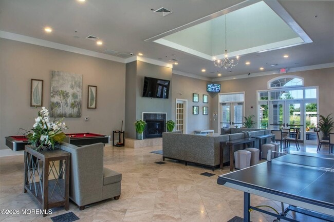 Building Photo - 10 Deepwater Cir