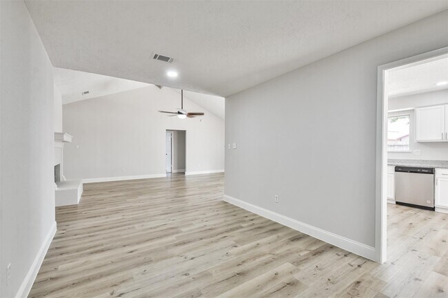 Building Photo - 23203 Pennsgrove Rd