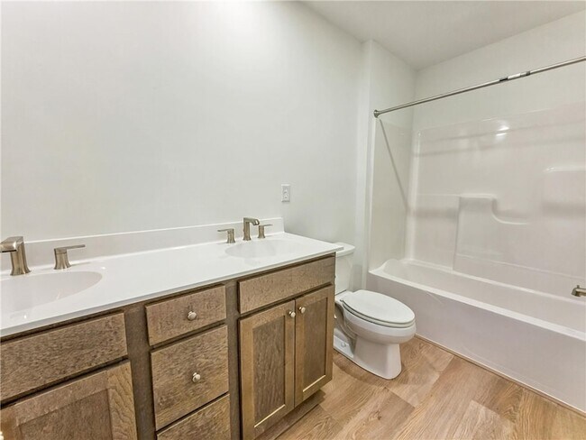 Building Photo - 317 Palisade Wy