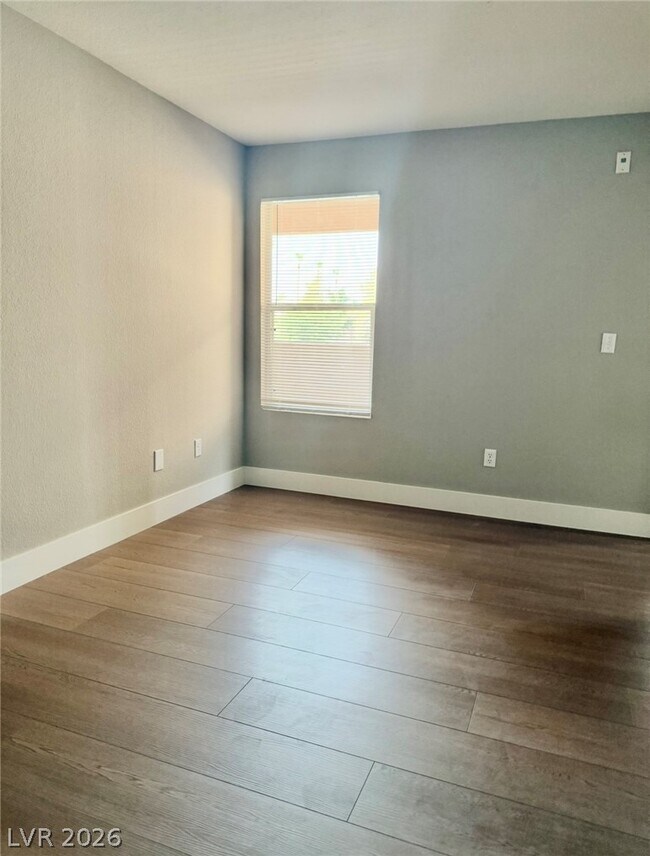 Building Photo - 1150 N Buffalo Dr