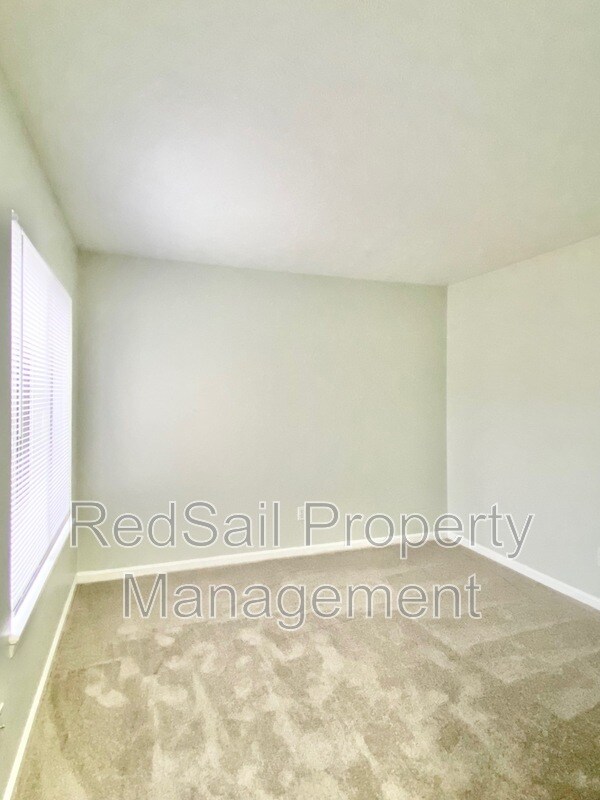 Building Photo - 161 Haverford Ct