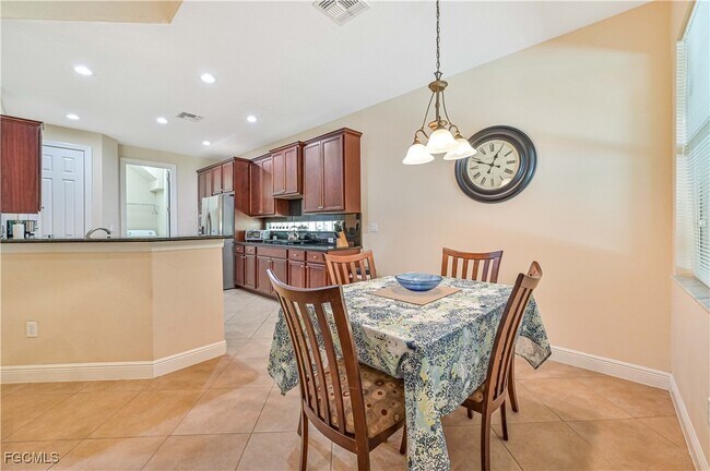Building Photo - 12731 Aviano Dr