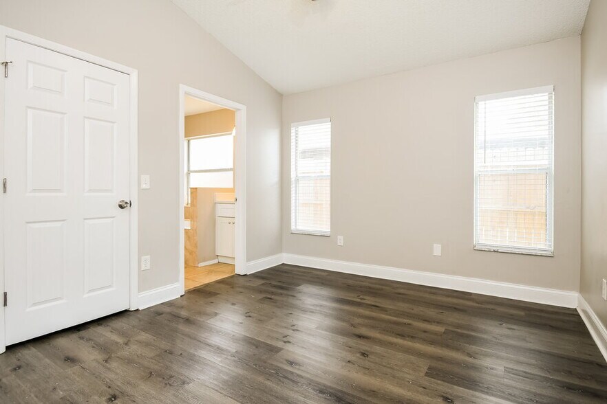Building Photo - 92 Abbey Hollow Dr