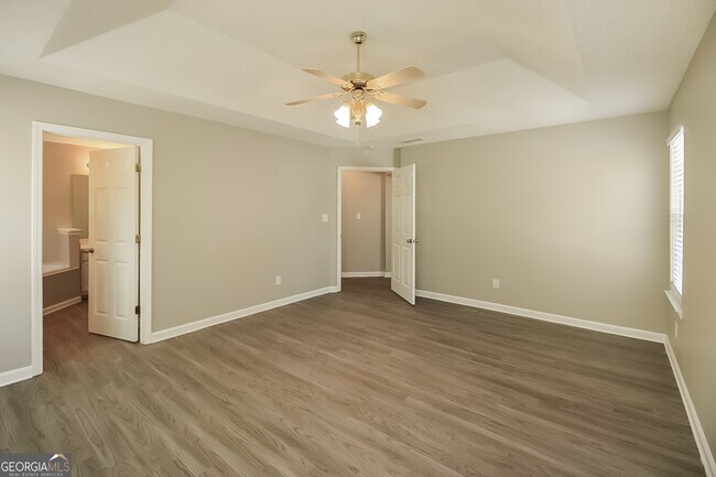 Building Photo - 7762 Briar Forest Ln