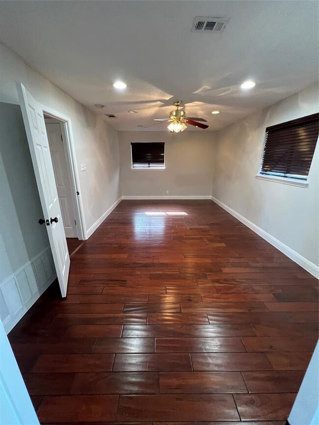 Building Photo - 4500 Woodmoor Cir