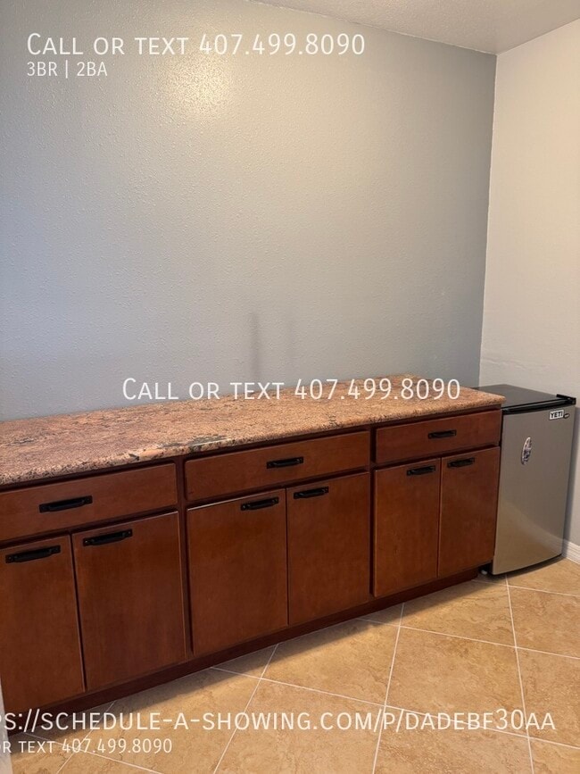 Building Photo - 1000 Druid Rd