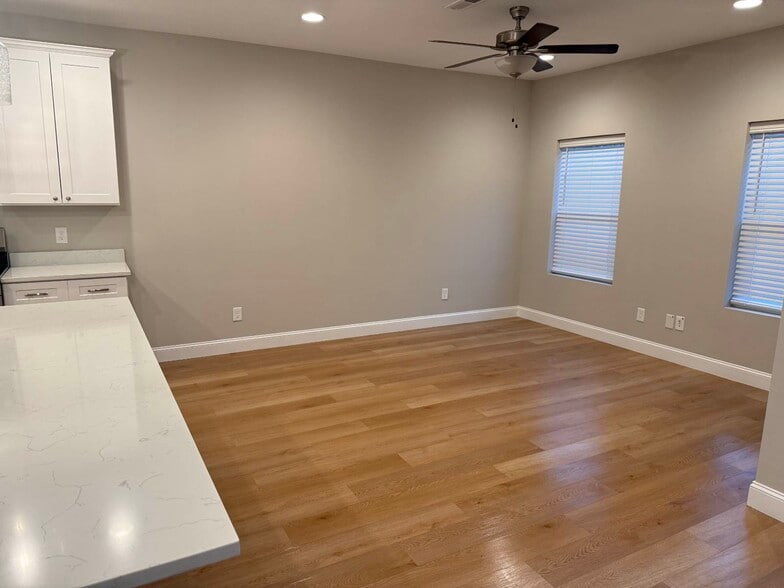 Building Photo - 1338 Gatewood Ln